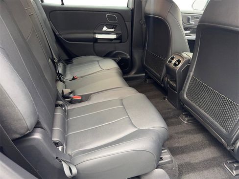 Used 2023 Mercedes-Benz EQB 300 4MATIC w/ Pinnacle Package image 38