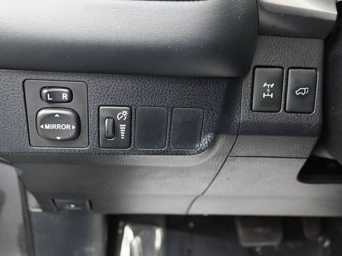 Used 2016 Toyota RAV4 XLE image 21