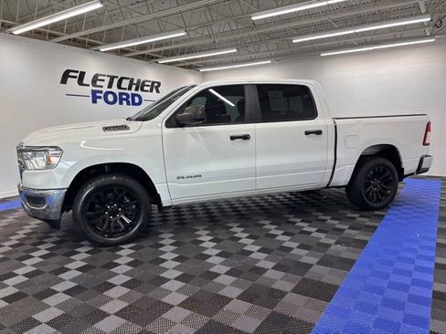 Used 2019 RAM 1500 Tradesman AWD/4WD image 3