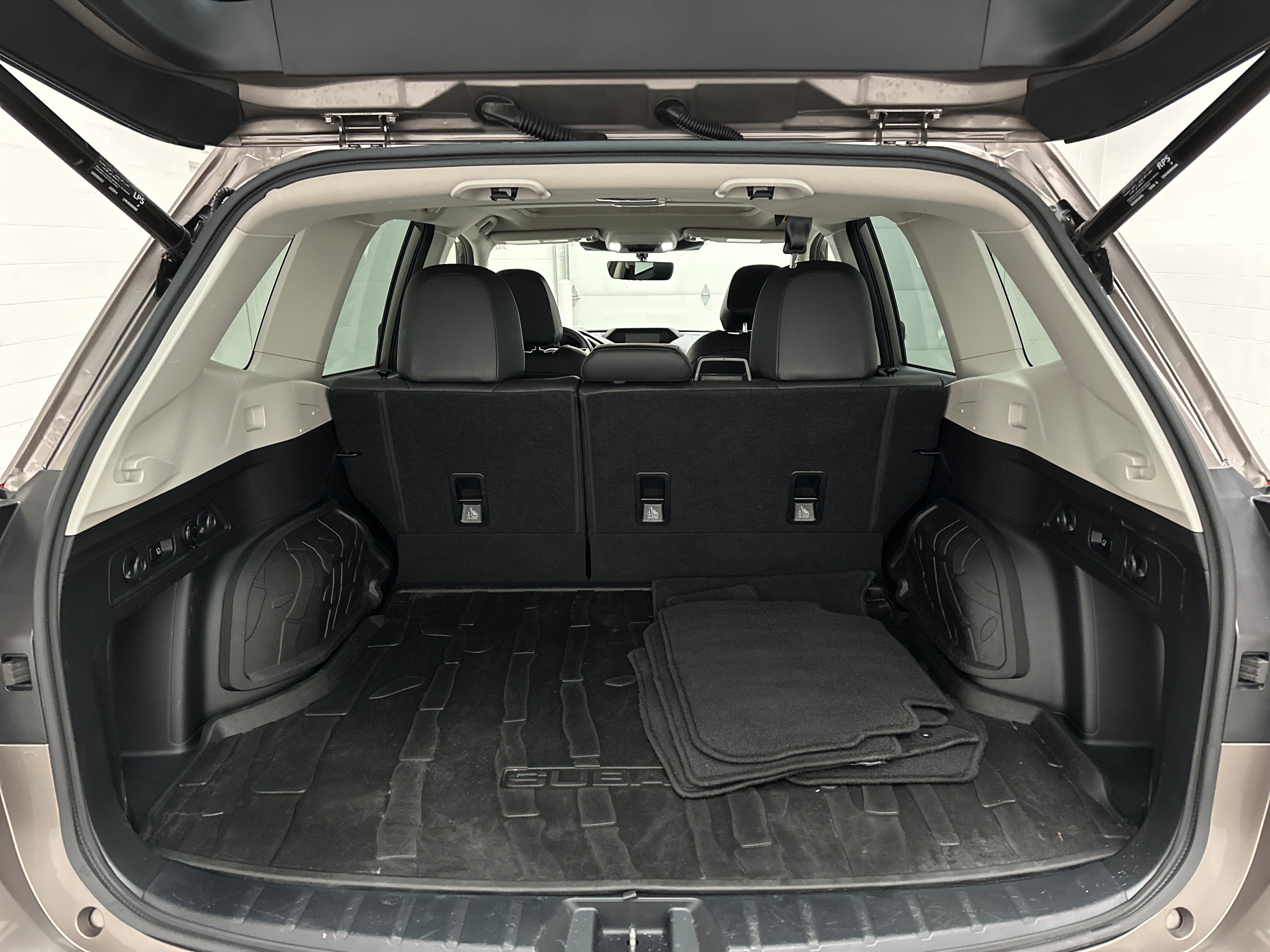 Used 2023 Subaru Forester Limited AWD/4WD image 14