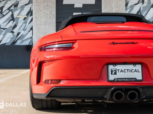 Used 2019 Porsche 911 Speedster image 16