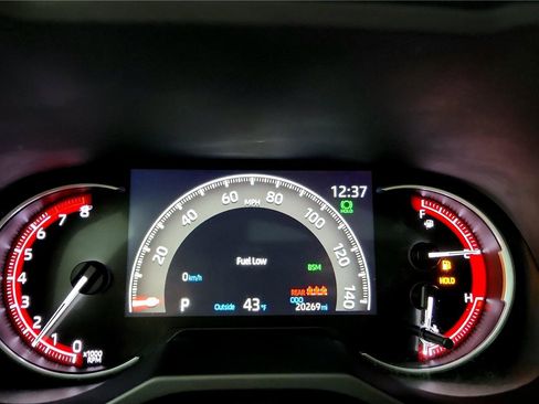 Certified 2023 Toyota RAV4 XLE w/ Convenience Package image 27