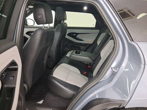 Used 2023 Land Rover Range Rover Evoque R-Dynamic SE image 13
