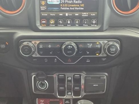 Certified 2023 Jeep Gladiator Mojave w/ Cold Weather Group AWD/4WD image 25
