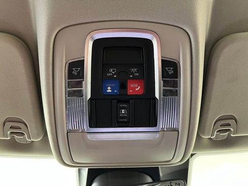 Used 2022 RAM 1500 Laramie image 34