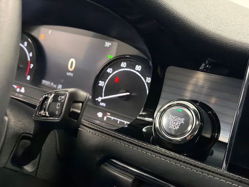 Certified 2022 Lincoln Corsair Standard image 28