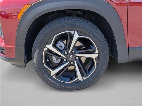 Used 2023 Chevrolet TrailBlazer RS w/ Confidence II Package AWD/4WD image 21