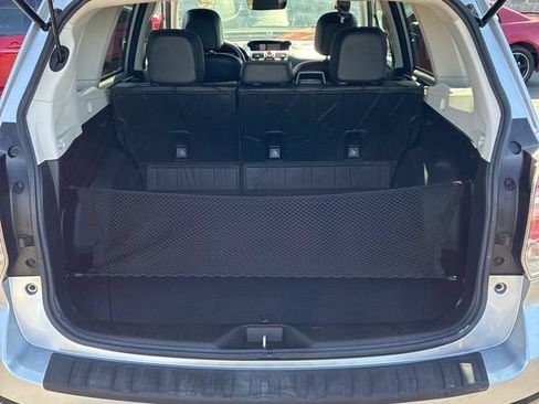 Used 2018 Subaru Forester 2.5i Limited AWD/4WD image 10