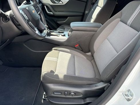 New 2025 Chevrolet Blazer LT w/ Midnight/Sport Edition image 9