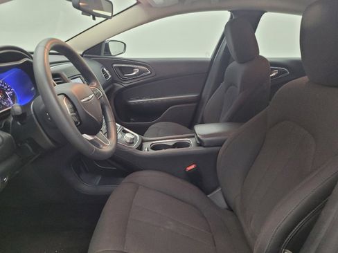 Used 2015 Chrysler 200 Limited FWD image 17
