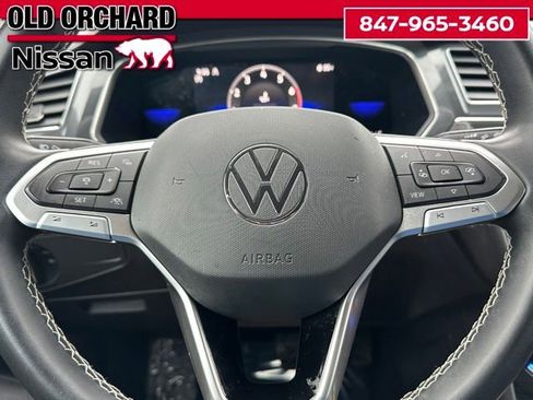 Used 2023 Volkswagen Tiguan SE AWD/4WD image 20