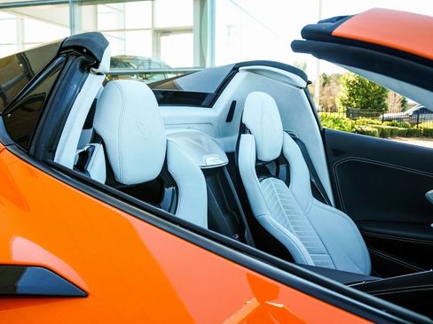 Used 2024 Chevrolet Corvette Stingray Premium Conv w/ Z51 Performance Package image 52