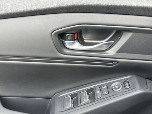Certified 2025 Honda Accord SE image 14