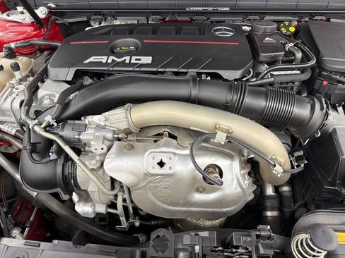 Used 2022 Mercedes-Benz GLB 35 AMG 4MATIC image 42