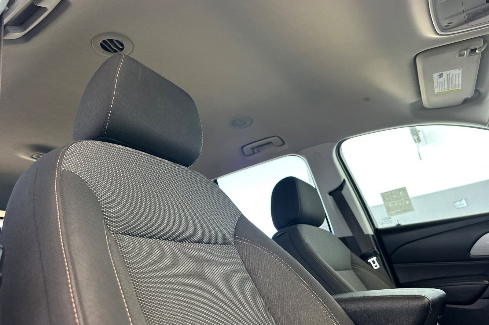 Used 2020 Chevrolet Traverse LS FWD image 22