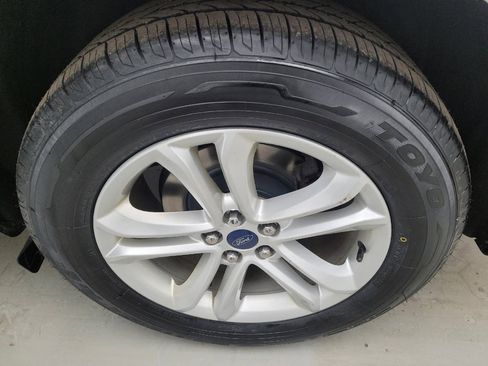 Used 2019 Ford Edge SEL w/ Equipment Group 201A image 31