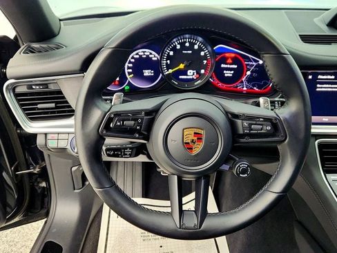 Used 2023 Porsche Panamera 4 Platinum Edition image 14