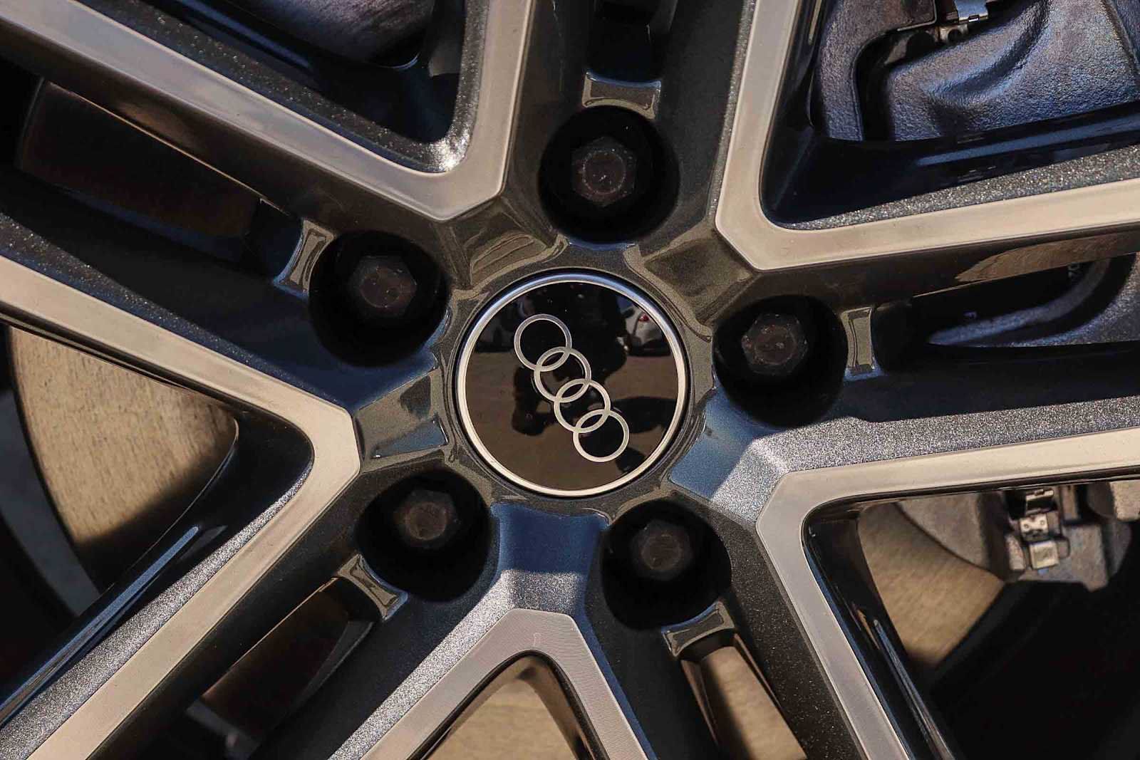 New 2026 Audi Q5 Premium AWD/4WD image 15