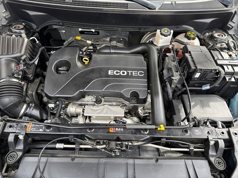 Used 2022 GMC Terrain SLT image 30