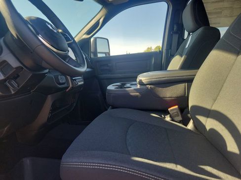 New 2026 RAM 2500 Tradesman AWD/4WD image 14