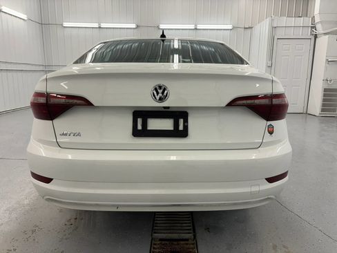 Used 2021 Volkswagen Jetta S w/ Driver Assistance Package FWD image 5