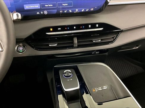 New 2026 Buick Enclave Sport Touring w/ Super Cruise Package FWD image 7