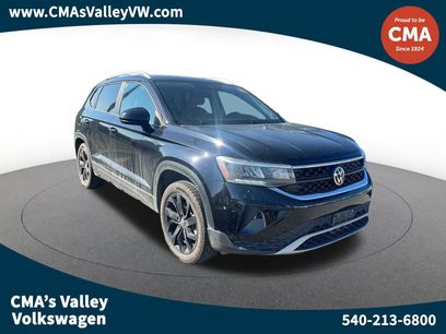 Used 2022 Volkswagen Taos SE