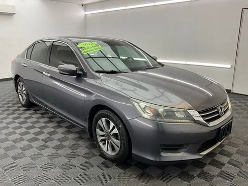 Used 2015 Honda Accord LX image 3