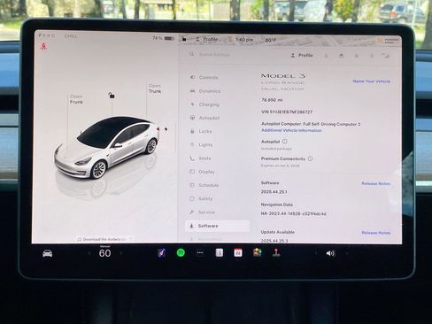 Used 2022 Tesla Model 3 Long Range image 13