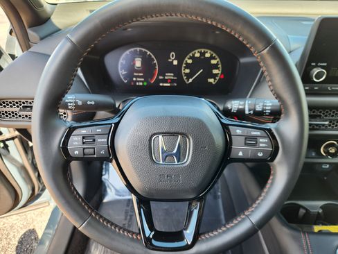 Certified 2024 Honda HR-V Sport image 9