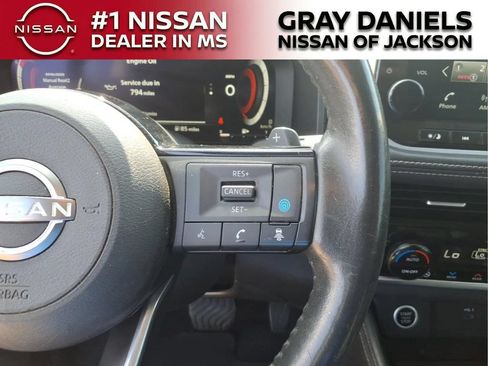 Used 2023 Nissan Rogue Platinum w/ Platinum Premium Package FWD image 15