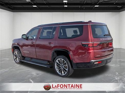 Used 2022 Jeep Wagoneer Series III w/ Premium Group I image 3