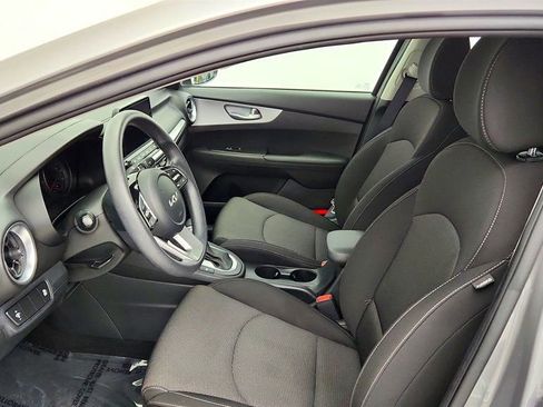 Used 2023 Kia Forte LXS FWD image 19