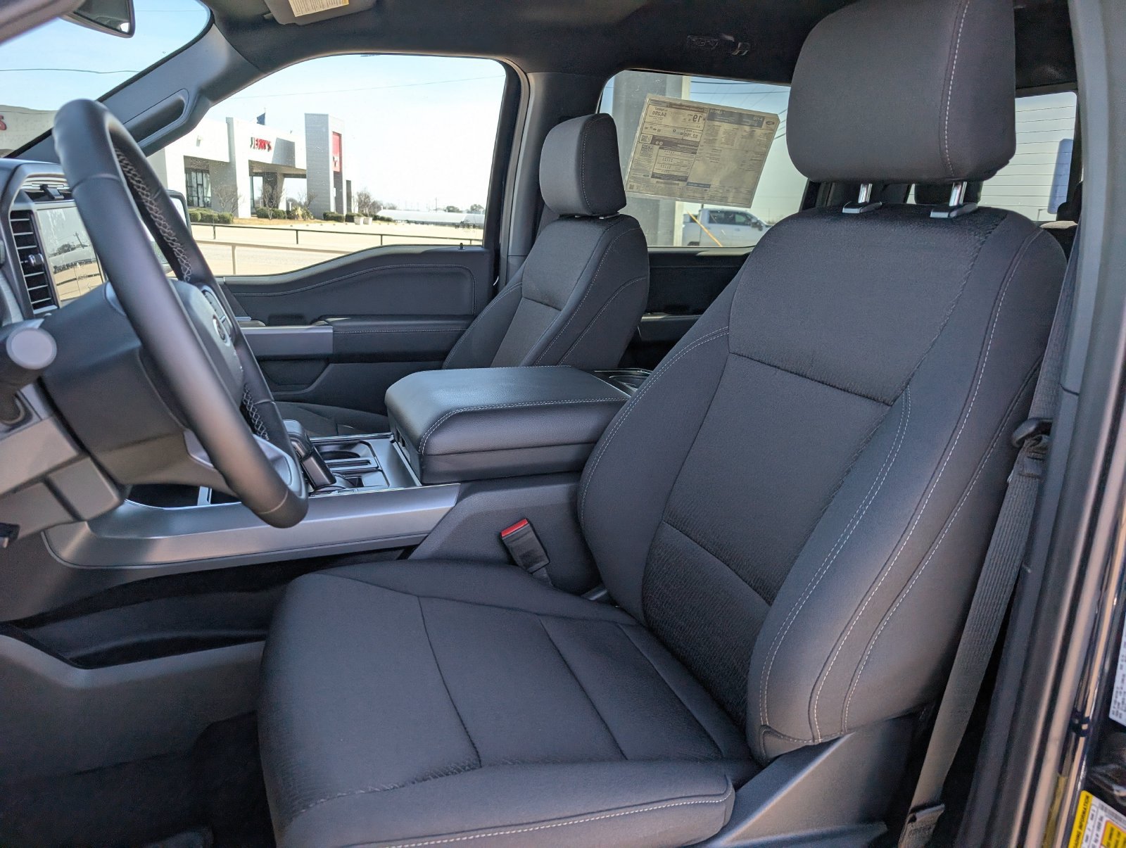 Used 2025 Ford F150 XLT w/ Equipment Group 302A MID RWD image 27