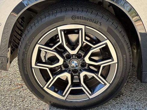 Certified 2025 BMW X1 xDrive28i image 13