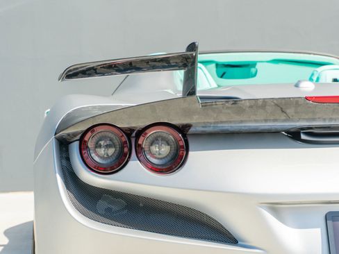 Used 2023 Ferrari F8 Tributo image 54