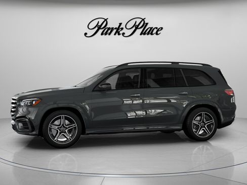 New 2026 Mercedes-Benz GLS 450 450 image 4