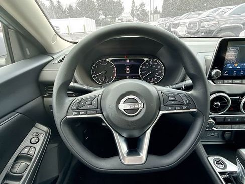 New 2025 Nissan Sentra SV w/ Trunk Package image 7