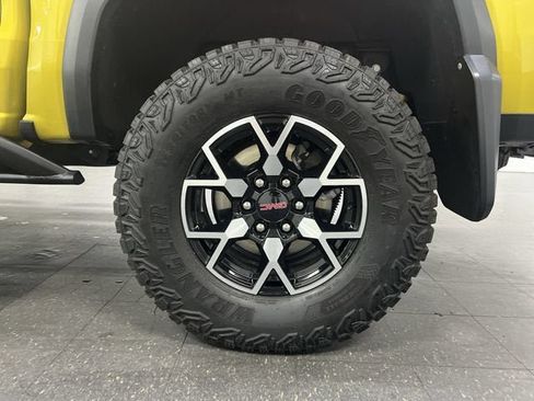 Certified 2023 GMC Canyon AT4X AWD/4WD image 34