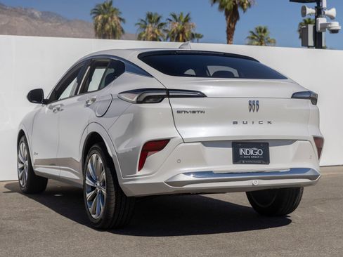 Used 2025 Buick Envista Avenir FWD image 7