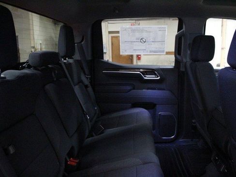 New 2026 GMC Sierra 1500 Elevation image 12