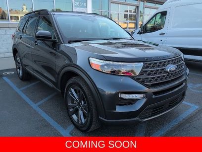 Used 2022 Ford Explorer XLT w/ Equipment Group 202A