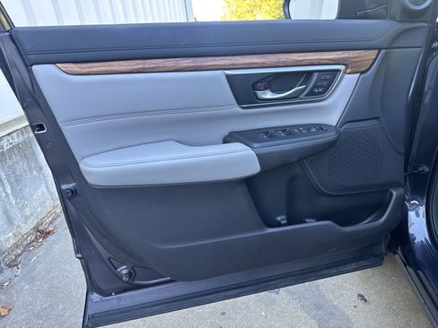 Used 2017 Honda CR-V EX-L image 8