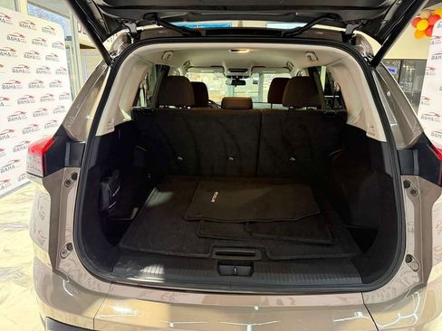 Used 2025 Nissan Rogue SV image 56