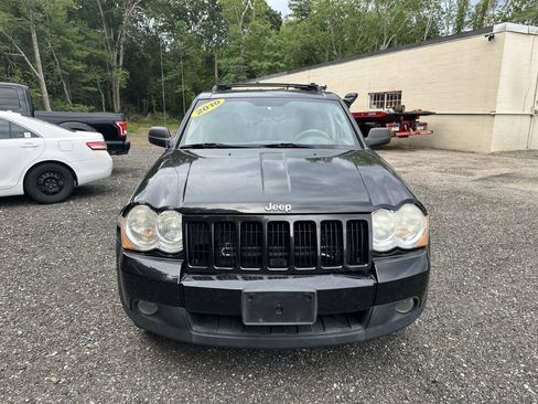 Used 2010 Jeep Grand Cherokee Laredo w/ Popular Equipment Group AWD/4WD image 23