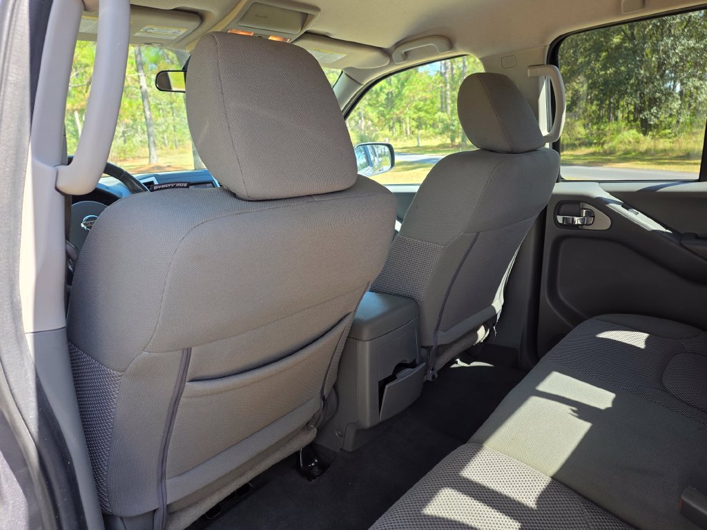 Used 2019 Nissan Frontier SV RWD image 17
