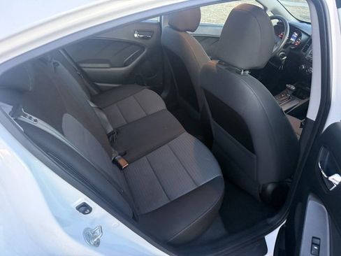 Used 2016 Kia Forte LX w/ LX Popular Plus Package image 11