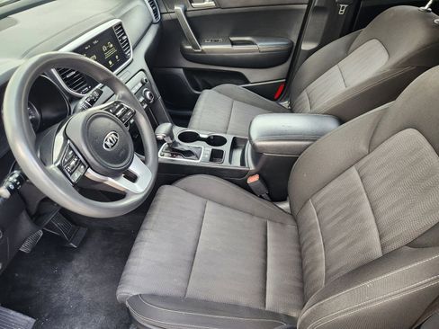 Used 2021 Kia Sportage LX FWD image 13