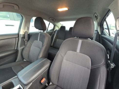 Used 2024 Nissan Sentra SV image 16