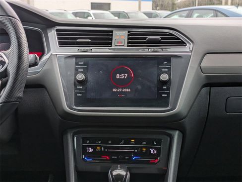 Used 2023 Volkswagen Tiguan SE R-Line image 22